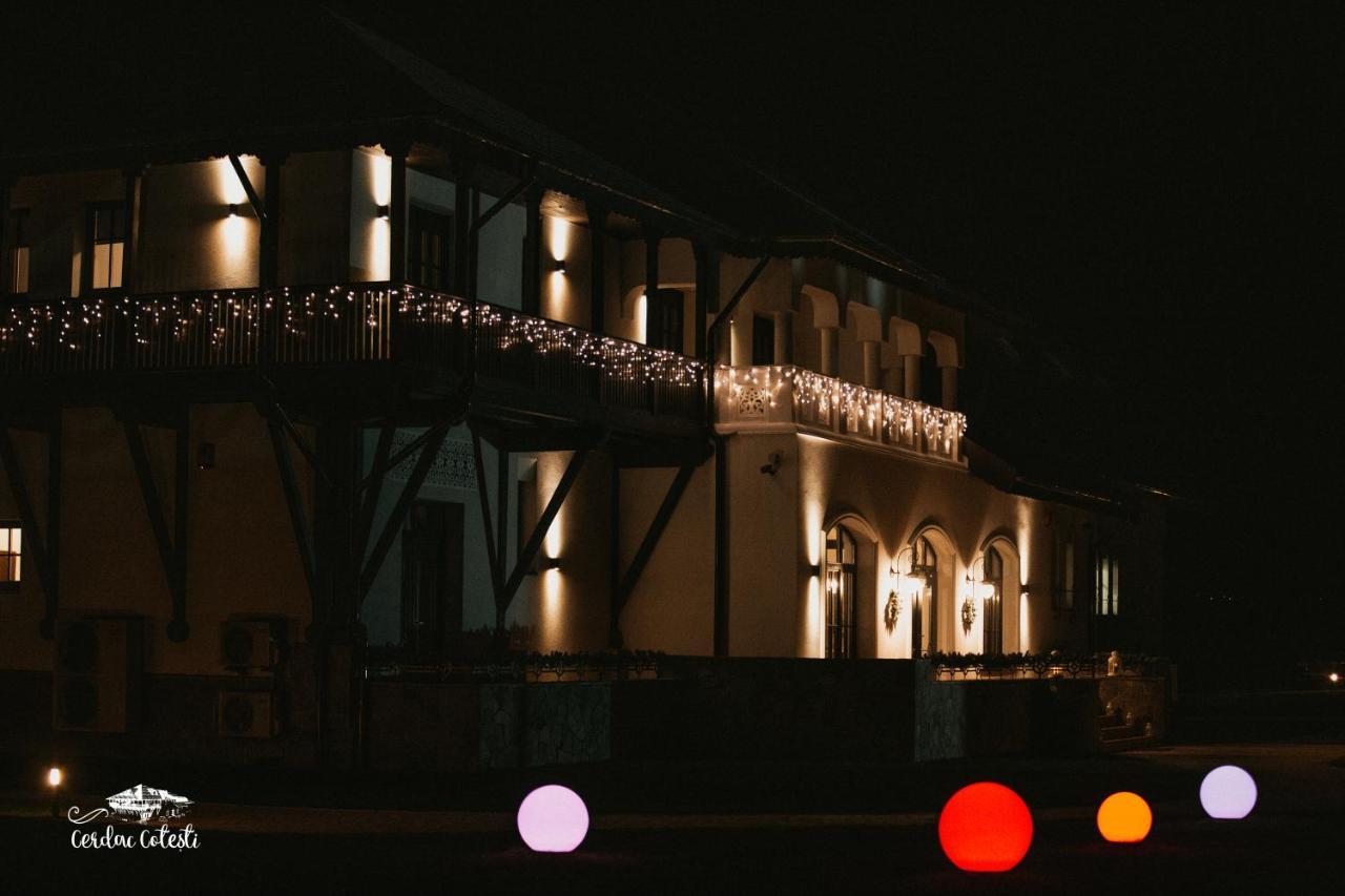 Cerdac Cotesti Golestii de Sus Exterior foto
